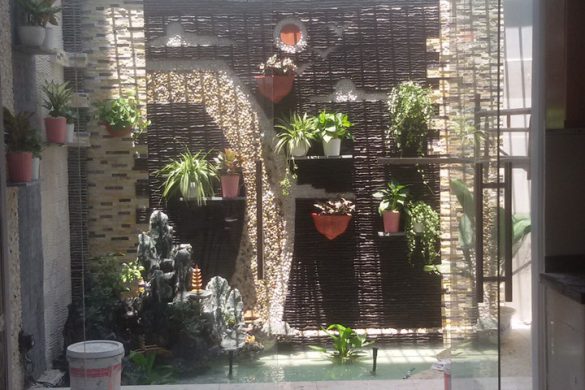 Cửa bản lề sàn kính cường lực