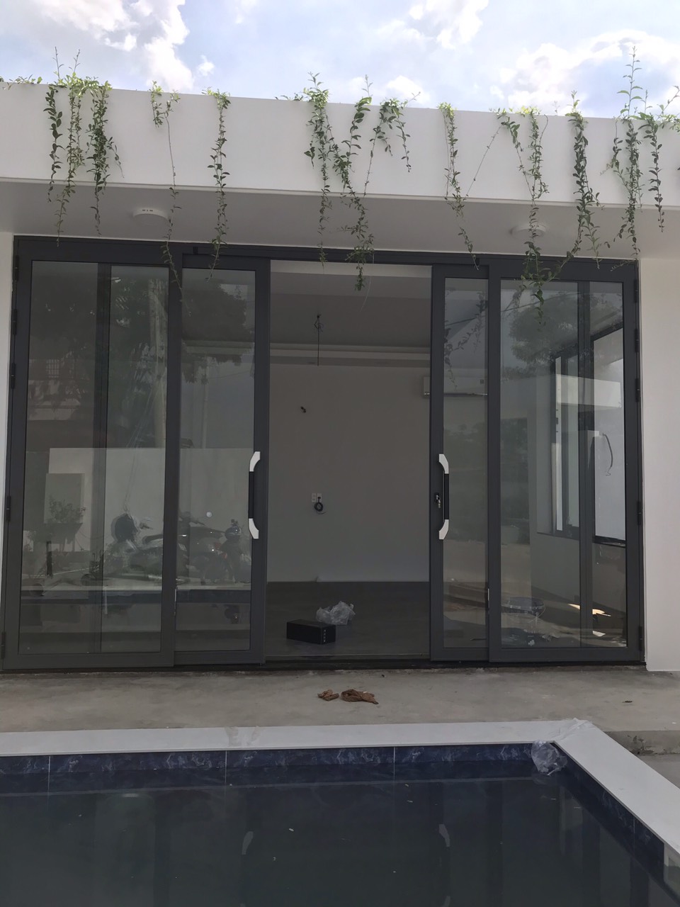 Cửa nhôm xingfa thiết kế quay trượt