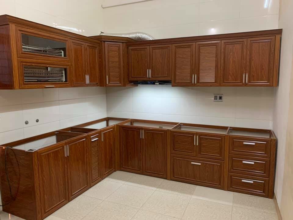 Mẫu hiện đại - Tủ bếp nhôm giả gỗ cao cấp