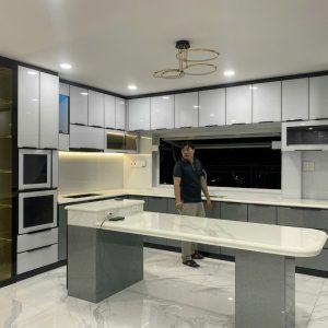 Tủ bếp nhôm nội thất hiện đại hệ cánh kính